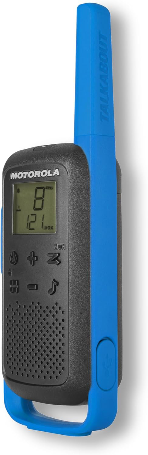 Vista lateral del walkie talkie Motorola T62 mostrando antena y botones laterales