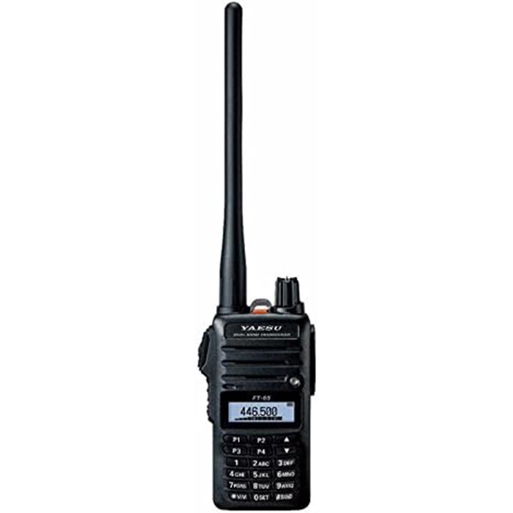 Yaesu FT-65 E walkie talkie con licencia mostrando pantalla, teclado y antena en vista frontal
